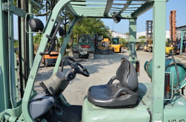 ขาย Komatsu FG18HT-16 เบนซิน Nissan H20 เกียร์ ออโต้ เสาสูง 4 เมตร