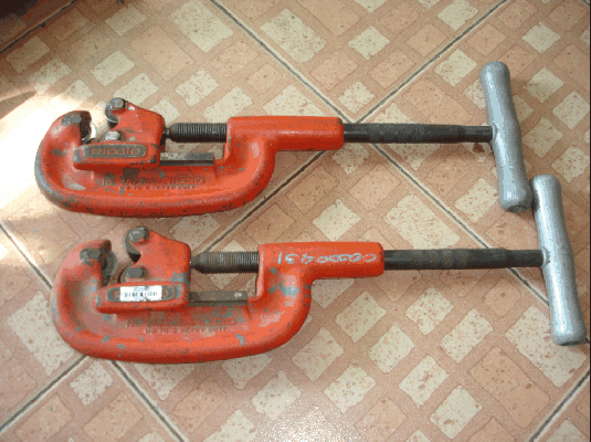 ขายเหมาชุดตาบเกลียว เจาะคว้านรูและคัตเตอร์ RIDGID U.S.A. คับ