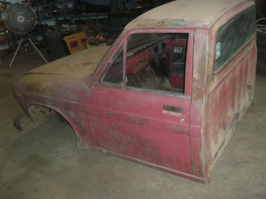 ขายแยกอะไหล่ TOYOTA RN10 ทั้งคันอยากได้ชื้นไหนโทรมาสอบถามได้เลย