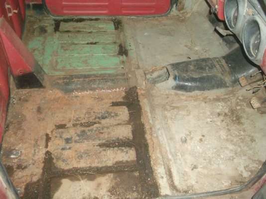 ขายแยกอะไหล่ TOYOTA RN10 ทั้งคันอยากได้ชื้นไหนโทรมาสอบถามได้เลย