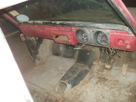 ขายแยกอะไหล่ TOYOTA RN10 ทั้งคันอยากได้ชื้นไหนโทรมาสอบถามได้เลย