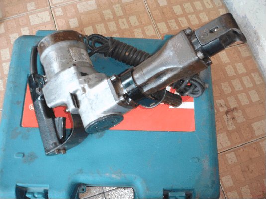 ขายแย็กปูนไฟฟ้า Makita HM1201 แท้แน่นอน 100\%