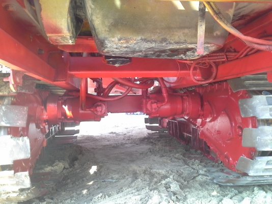 ส่งถึงบ้านแล้วครับ KM 47 เดิน 12 HT(comosak) 2 ระบบ (รองกระสอบและอุ้ม)  เครื่อง 6HH+bo Hoset ใหม่ (250 แรง) โซ่ D2  46 ข้อ โรลเลอร์ D2 12 ลูก หน้าเกี่ยว 3 เมตร อุ้มเลด 2.3 ตัน ปั้มไดกิ้น 23 มอร์เตอร์ใหญ่ยิงตรง