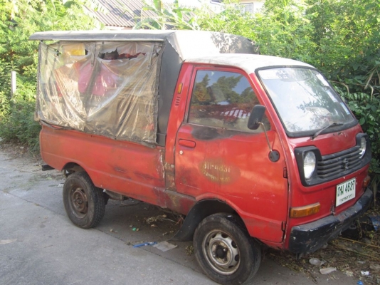 ถูกที่สุดแล้ว ! กะป๊อไดฮัทสุ s40 ป้ายขาวเดิมๆแห้งๆแต่พร้อมใช้ เล่มแท้ชุดโอนครบ ภาษี กย.57 ช้าอดจ้า  (กทม)