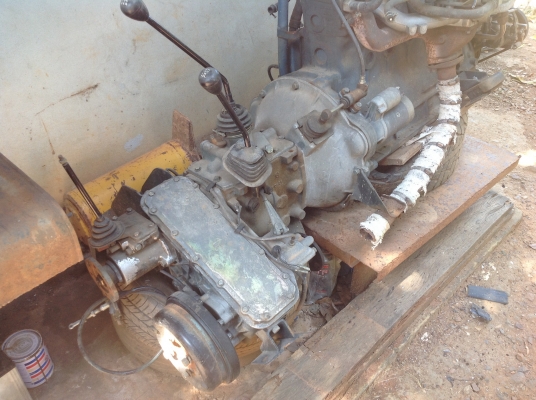 เครื่องซาฟารีหกสูบเรียงเบนซิน 3,000 cc อุปกรณ์ช่วงล่างครบครับ