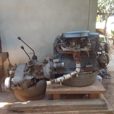 เครื่องซาฟารีหกสูบเรียงเบนซิน 3,000 cc อุปกรณ์ช่วงล่างครบครับ