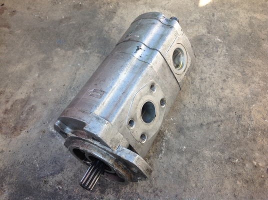 ปั๊มไฮดรอลิกTOYOTA5FD25/30