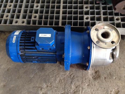 ขายปั้มน้ำหอยโข่ง LOWARA made in ITALY ขนาด 10 HP. เข้า 2.5 นิ้ว ออก 1.5 นิ้ว สภาพสวย พร้อมใช้งาน