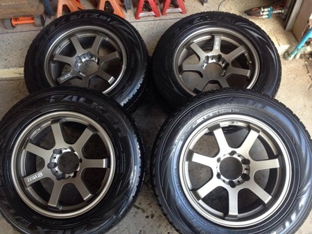 เเม็ก gram light ขอบ18 6รู139 กว้าง8 ออฟ14พร้อมยาง Falken 265/60/18