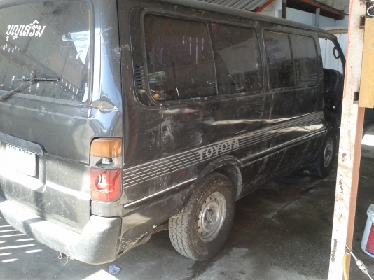 ขาย รถตู้หัวจรวด ปี1994 ตามสภาพ ไปทำเป็นอะไหล่