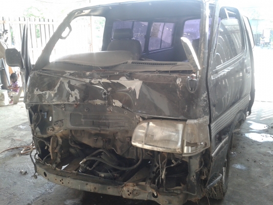 ขาย รถตู้หัวจรวด ปี1994 ตามสภาพ ไปทำเป็นอะไหล่