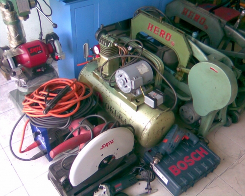 เครื่องกลึง และ อุปกรณ์โรงกลึง ขายเหมายกชุด ลดสุดๆ