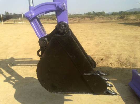 ขายรถขุดเก่านอก KOMATSU PC50UU-2 พร้อมใช้งานได้เลยจ้า 084-4873923