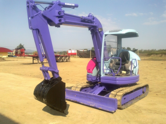 ขายรถขุดเก่านอก KOMATSU PC50UU-2 พร้อมใช้งานได้เลยจ้า 084-4873923 ขายรถขุดเก่านอก KOMATSU PC50UU-2 พร้อมใช้งานได้เลยจ้า 084-4873923