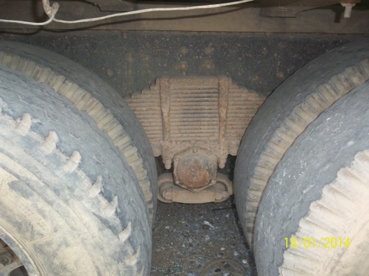 ขายF18 HINO HO7C 185 แรง เพลาเดียว คอกไม้ เบรคทิฟฟิ่ พาวเวอร์ ทะเบียนมี ภาษีครบ