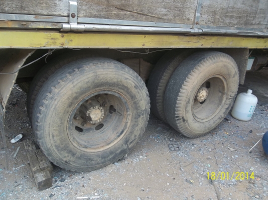 ขายF18 HINO HO7C 185 แรง เพลาเดียว คอกไม้ เบรคทิฟฟิ่ พาวเวอร์ ทะเบียนมี ภาษีครบ