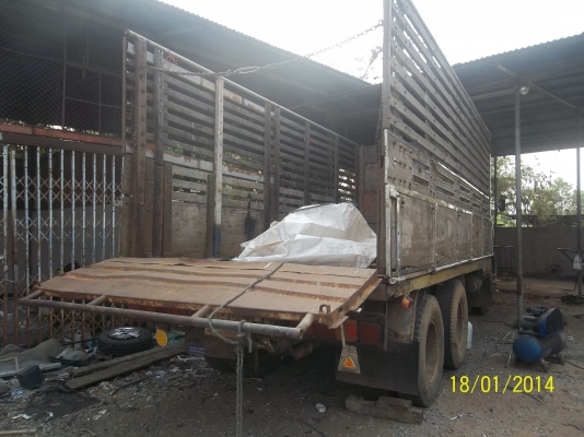 ขายF18 HINO HO7C 185 แรง เพลาเดียว คอกไม้ เบรคทิฟฟิ่ พาวเวอร์ ทะเบียนมี ภาษีครบ