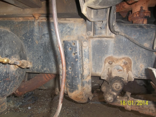 ขายF18 HINO HO7C 185 แรง เพลาเดียว คอกไม้ เบรคทิฟฟิ่ พาวเวอร์ ทะเบียนมี ภาษีครบ