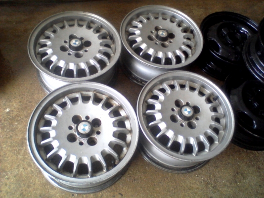 ล้อแม็ก bmw E30 4 รู