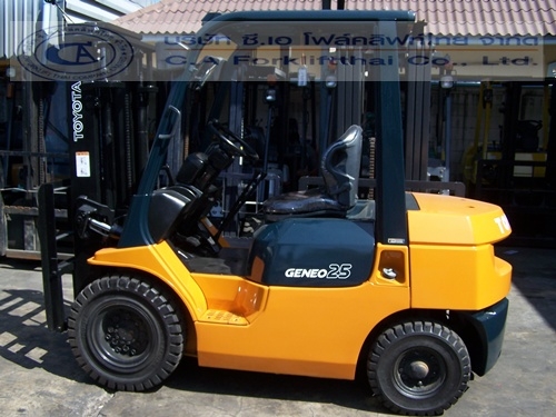 ขายรถ โฟล์คลิฟท์ TOYOTA รุ่น 7-FD25