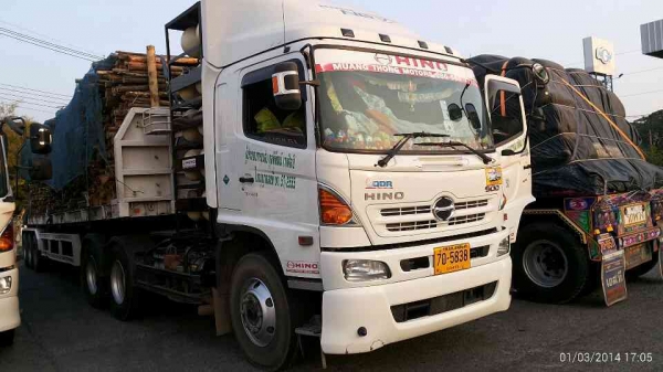 ขายดาว์น รถ10ล้อหัวลาก HINO NGV.360แรงม้า พร้อมหาง50ปี แท้จากโรงงาน ยาว12.5เมตร