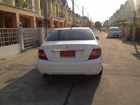 ขายดาวน์ c200 y2013 ราคา650000