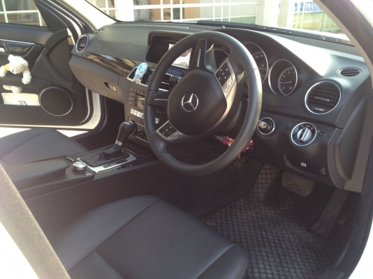 ขายดาวน์ c200 y2013 ราคา650000