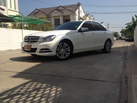 ขายดาวน์ c200 y2013 ราคา650000