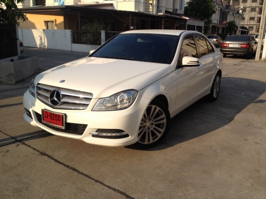 ขายดาวน์ c200 y2013 ราคา650000