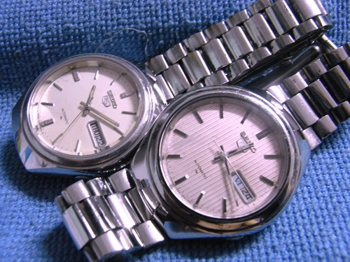 13ม.ค.((น้าเล็ก)) นำเสนอนาฬิกาข้อมือ 13ม.ค.((น้าเล็ก)) นำเสนอนาฬิกาข้อมือ