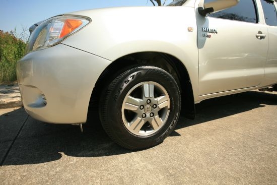 รถบ้าน มือเดียว วิ่งน้อย ไม่ใช้บรรทุก พร้อมใช้งาน ไม่เคยชน หน้าหลังเดิม ฟรีดาวน์ ออกรถง่าย ไม่ต้องมีคนค้ำ ติดแบล็คลิสหรือบูโรก็ออกรถได้ มาดูรถก่อนหรอืทดลองขับดูได้ สนใจรุ่นอื่นดูเพิ่งเติมได้ที่ www.jwcarcenter.com