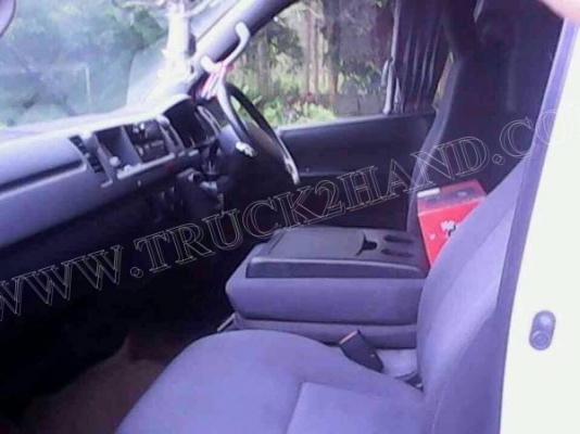 รถตู้ TOYOTA ขายดาวน์ ทำสัญญาผ่อน 5 ปี รถตู้ TOYOTA ขายดาวน์ ทำสัญญาผ่อน 5 ปี