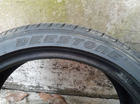 ขายยางสภาพสวย 2 เส้นคับ ขายยางสภาพสวย 2 เส้นคับ