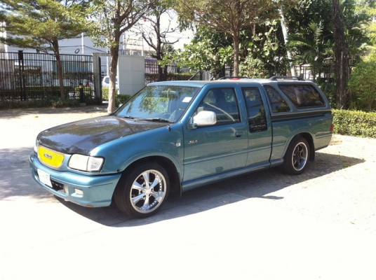 ขาย DRAGON ปี 02 3.0 SLX แต่งสวยสภาพดีครับ