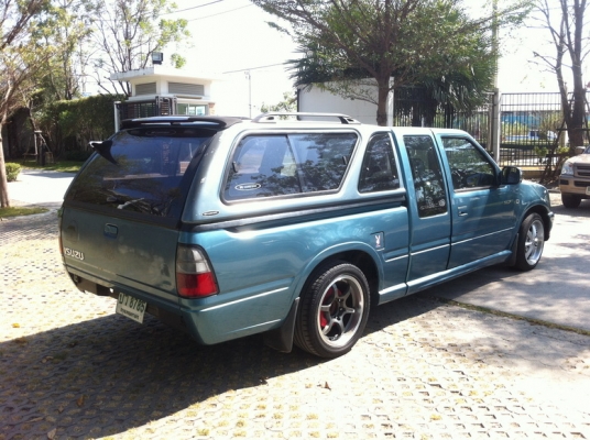 ขาย DRAGON ปี 02 3.0 SLX แต่งสวยสภาพดีครับ ขาย DRAGON ปี 02 3.0 SLX แต่งสวยสภาพดีครับ