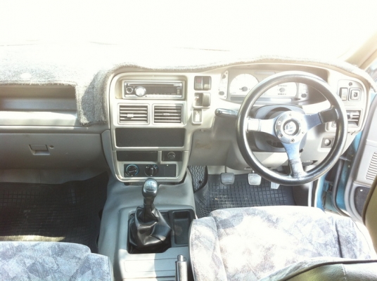 ขาย DRAGON ปี 02 3.0 SLX แต่งสวยสภาพดีครับ ขาย DRAGON ปี 02 3.0 SLX แต่งสวยสภาพดีครับ