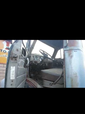 หัวรถ Chevy COE 1954