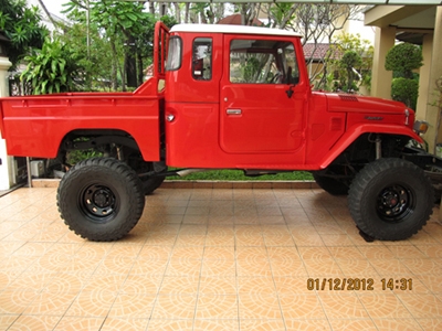 ขายtoyota landcruiser fj45 รุ่นกระบะแท้ทะเบียนพร้อม