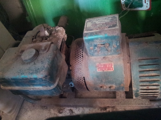 ขาย เครื่องปั่นไฟ ใช้งานได้ปกติ