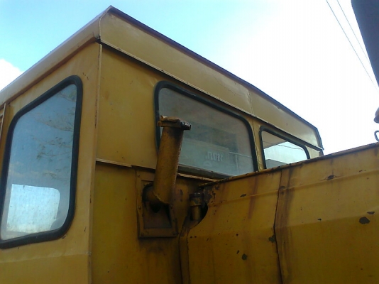 รถดัน ล้อหนาม รถจีน เครื่องดีเซล 6 สูบ ใบมีดกว้าง 3 เมตร น้ำหนักตัวรถ 15,000 กก.ราคา่ต่อรองได้