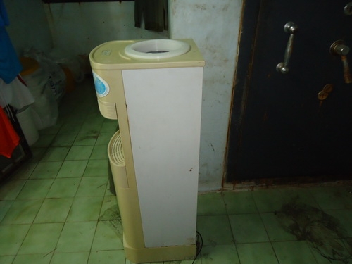 ตู้ทำน้ำเย็นลดเหลือ 850.- ตู้ทำน้ำเย็นลดเหลือ 850.-