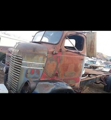 หัวรถ Dodge COE 1946 หัวรถ Dodge COE 1946