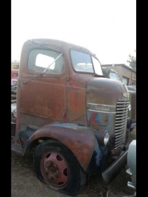 หัวรถ Dodge COE 1946 หัวรถ Dodge COE 1946