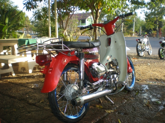 ขอขาย C90 เครื่องไทเกอร์ฝาไนท์110 มีเล่มทะเบียนเครื่องเเละเล่มทะเบียนโคลง