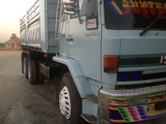 ขายสิบล้อดั้ม240นางฟ้่าสวยๆ