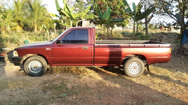 ***ขายแล้วครับขอบคุณ Truck2hand ขายกระบะตอนเดียว ราคาฮีโร่ ไมตี้เอ็กซ์ ปี34/91 วางเครื่องฮีโร่ (ลงเล่ม) เครื่องแน่นแรงดี ช่วงล่างดีคัสซีไม่ปะไม่ดาม รถเคลียร์สีแล้ว สวยมาก กระบะพื้นเก็บงานแล้ว หัวเก๋งสวยภายในดี ยางดี4เส้น พ.ธรรมดา พร้อมใช้ พร้อมลุยงาน ทะเบ