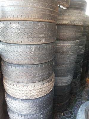 ขายยางเหมายกกอง ขอบ15 *17 รวม 110 เส้น ขายยางเหมายกกอง ขอบ15 *17 รวม 110 เส้น