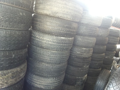 ขายยางเหมายกกอง ขอบ15 *17 รวม 110 เส้น