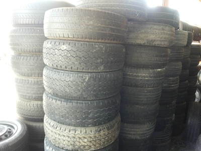 ขายยางเหมายกกอง ขอบ15 *17 รวม 110 เส้น