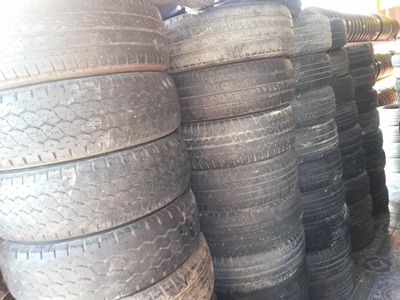 ขายยางเหมายกกอง ขอบ15 *17 รวม 110 เส้น